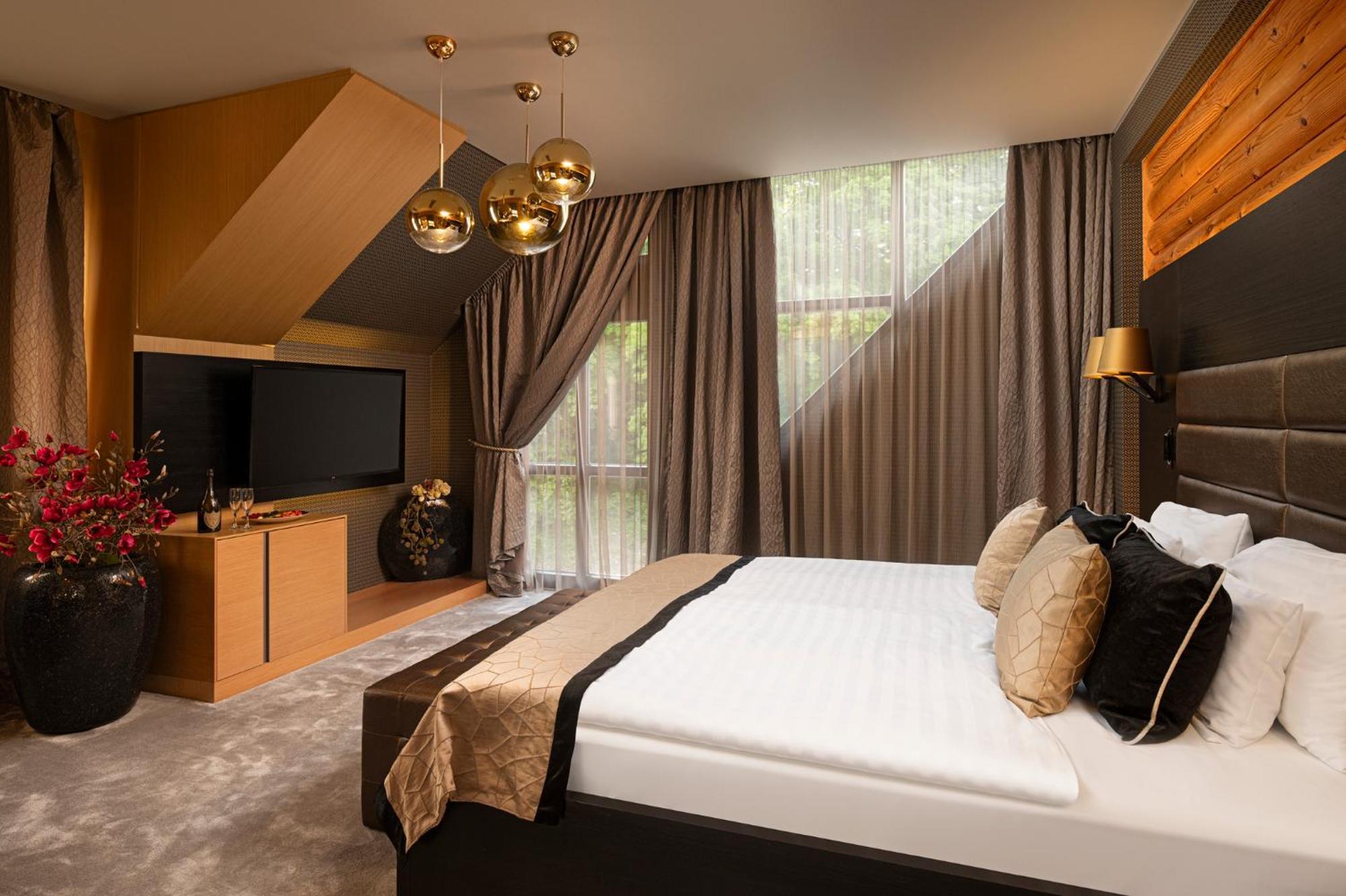 Avalon Resort & Spa Мишкольц Экстерьер фото