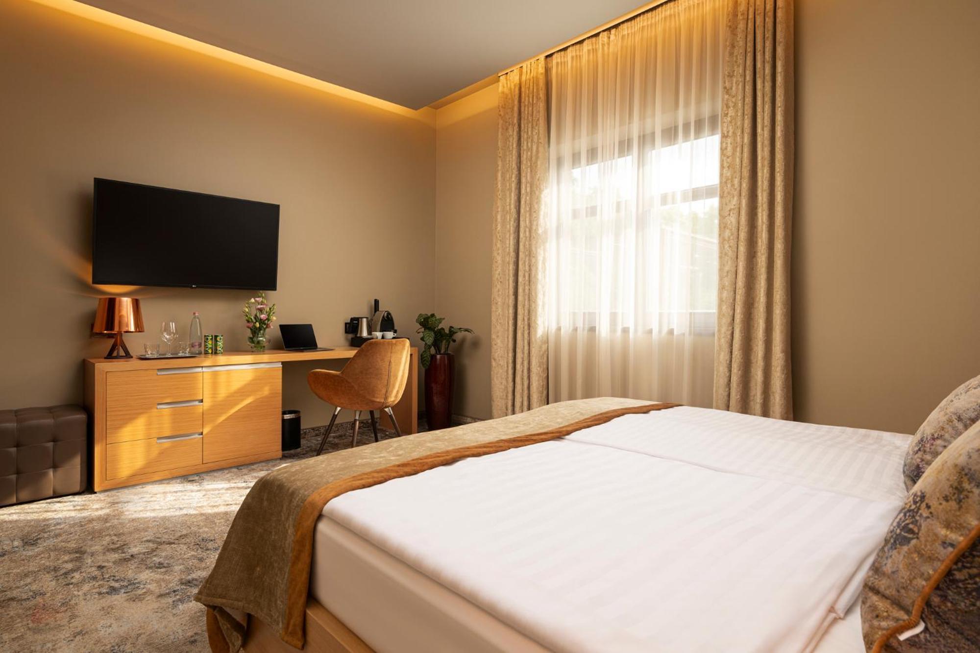 Avalon Resort & Spa Мишкольц Экстерьер фото