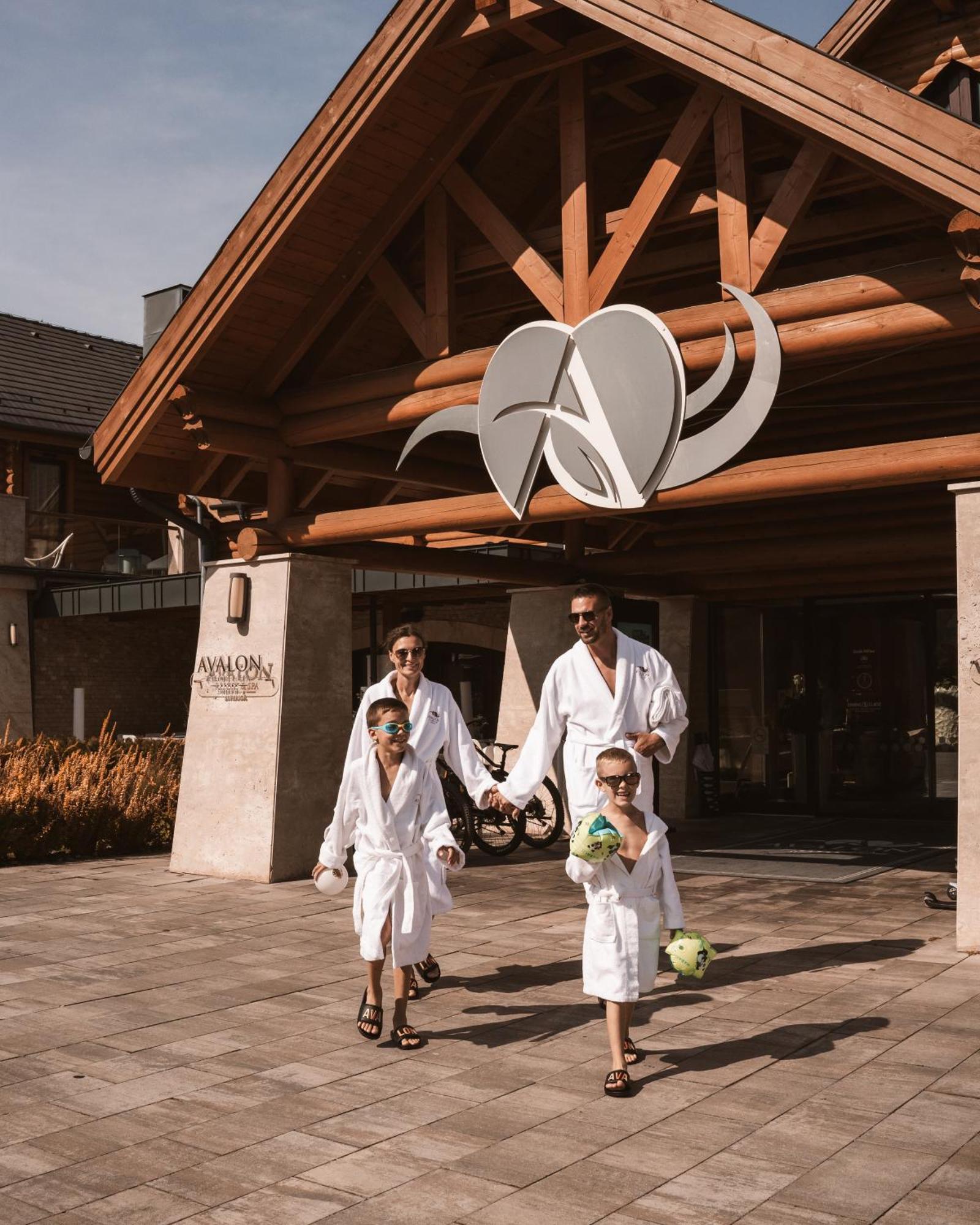Avalon Resort & Spa Мишкольц Экстерьер фото